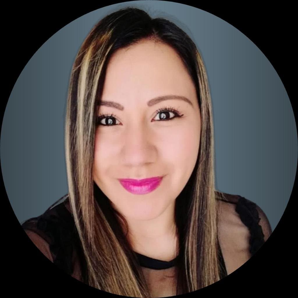 Natalia Cárdenas Triviño, Abogada